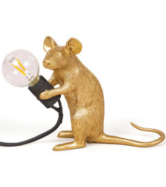 mouse-lamp-sitting-gold-525830