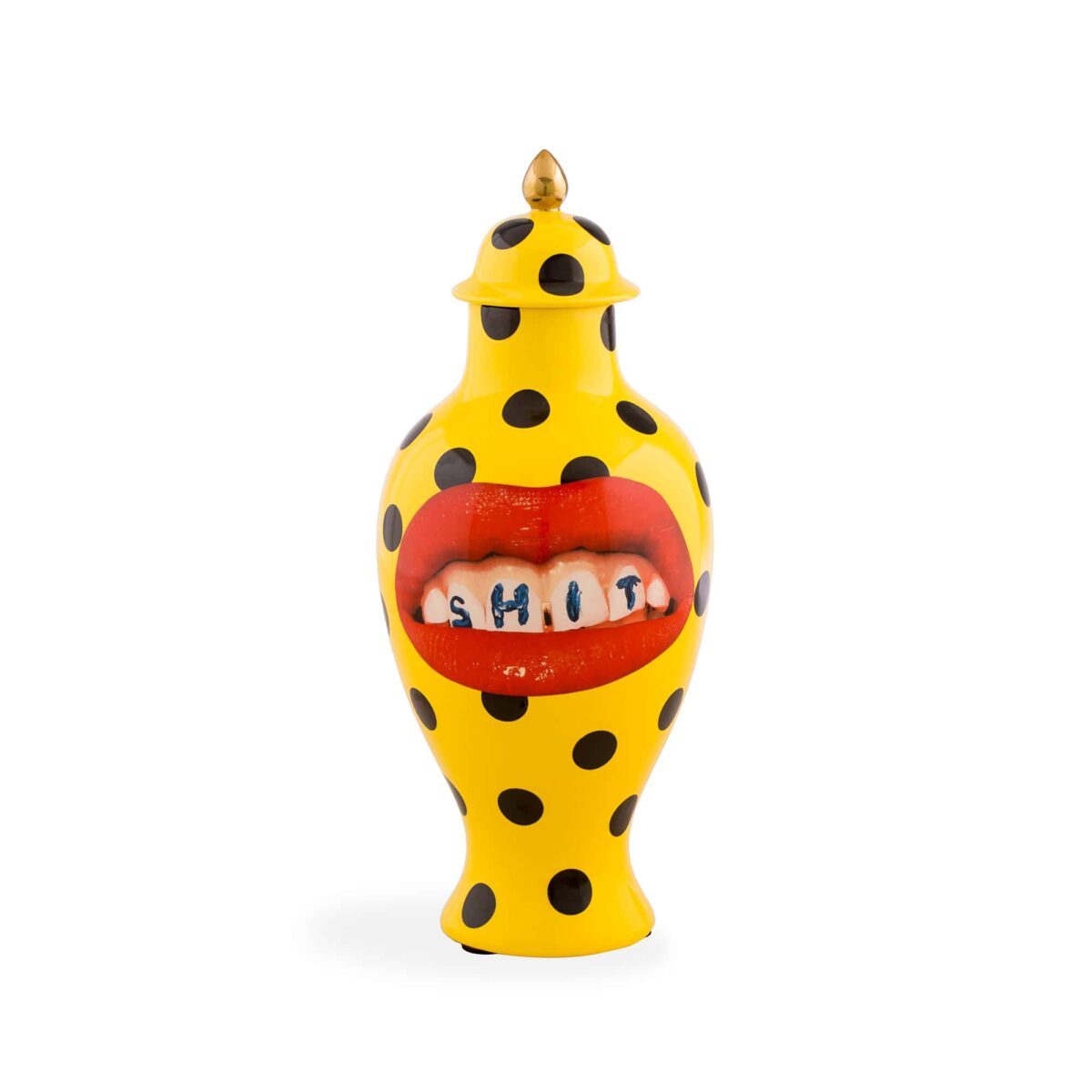 Seletti-Toiletpaper-Magazine-Vase-097913W9A4095