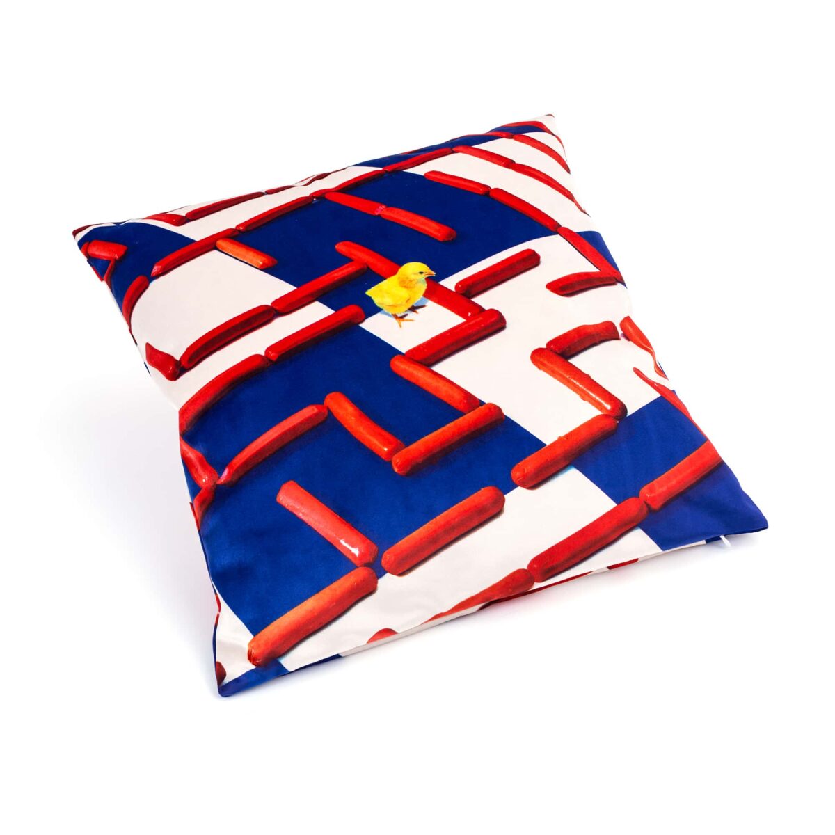 Seletti-Toiletpaper-Magazine-Pillows-023031